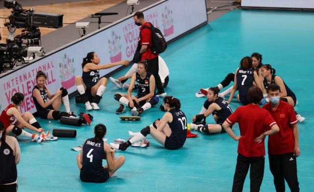 世界杯手机直播-奥运测试赛中国女排3比0胜日本 12人大名单出炉？